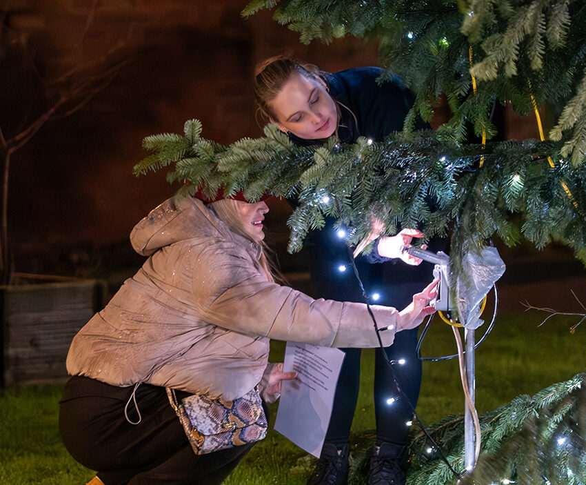 LUAL Light switch on